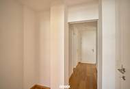 "Dachgeschoss, Balkon & grüner Ausblick"