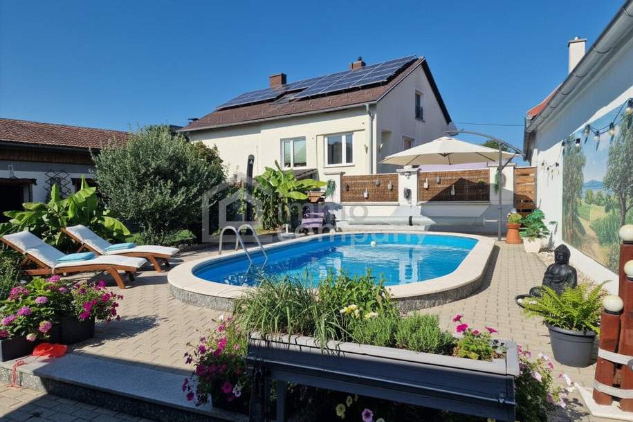 tophaus--pool-mit-waermepumpe