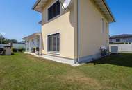 Einfamilienhaus mit Pool in Top Lage