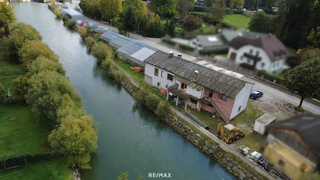 Grundstück mit alter Gärtnerei und Altbestand