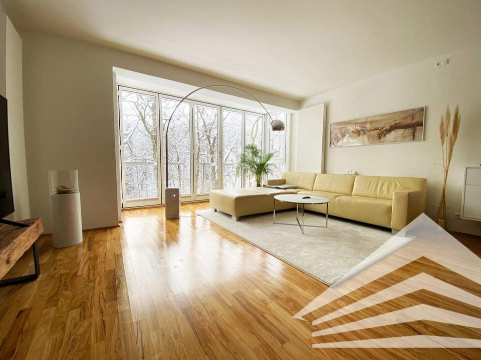 Wohnen am Bachlberg - Schöne 2,5-Zimmerwohnung mit "Wintergarten" und Blick ins Grüne!