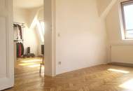 "Diese 5 Zimmer-Altbauwohnung mit sonniger Terrasse wartet genau auf SIE"