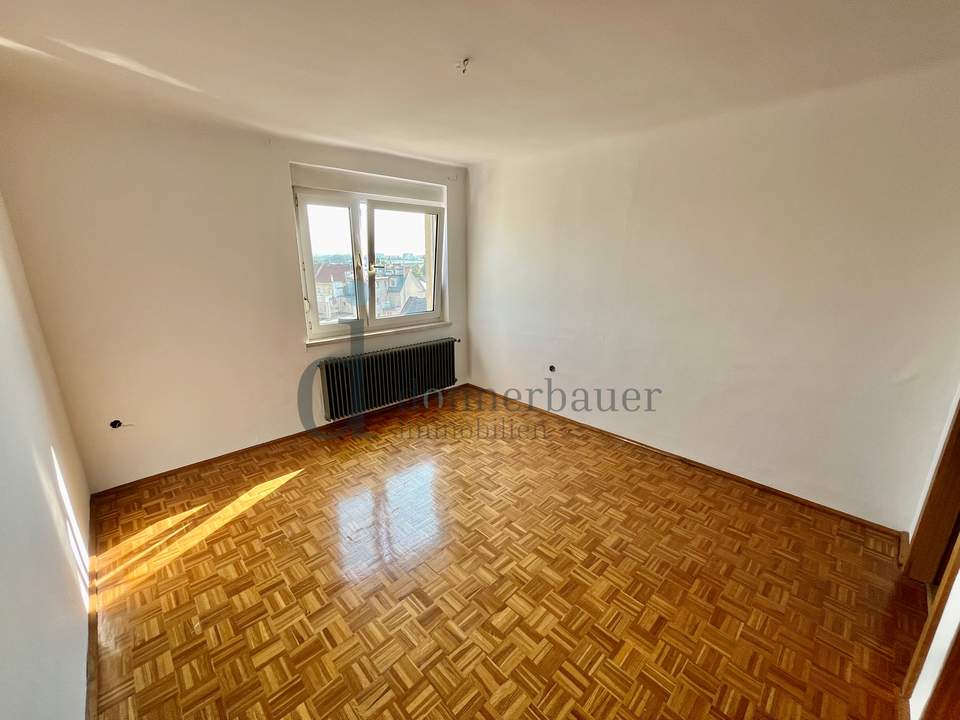 Geräumige 85 m² Wohnung mit atemberaubendem Weitblick in bester Lage!