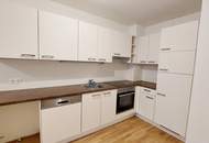 MODERN WOHNEN ZWISCHEN STADT UND NATUR - 2 Zimmer mit Balkon in U-Bahn Nähe!