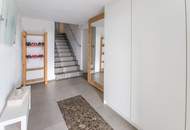 Wohntraum mit Swimming Pool &amp; Sonnenterrasse in Velden am Wörther See