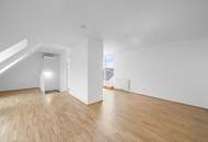 Sanierte Dachgeschosswohnung mit Freifläche!
