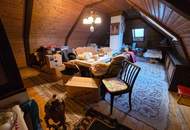 Großzügiges Einfamilienhaus mit Villencharakter in zentraler Wohnlage-Renovierungsbedürftig- aber mit Topsubstanz!