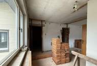 Anpacker gesucht - entkerntes Einfamilienhaus in Laimbach am Ostrong!