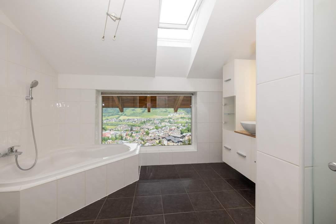 "Freiluftgefühl" - Stilvolle Maisonette mit Alpenpanorama in St. Johann im Pongau!