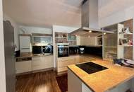 Kaisermühlen | 122 m² Wohntraum mit Terrasse, 2 Balkonen, Schrankraum & Tiefgarage