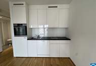 Hofseitiger 2-Zimmer-Wohnungshit mit Balkon an der Lände
