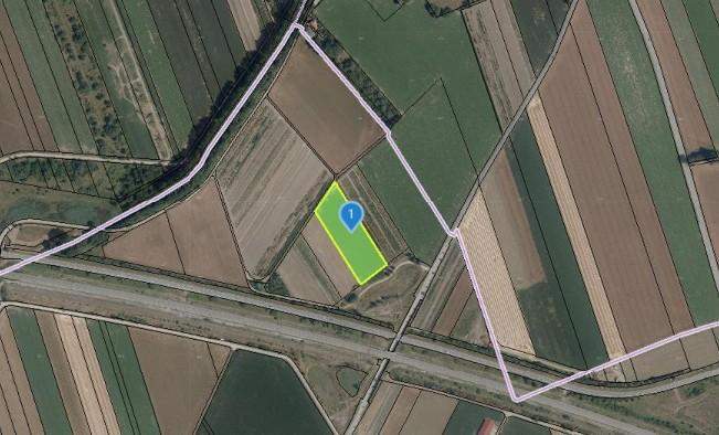 EINE SELTENE GELEGENHEIT AUF EINE KLEINE ACKERFLÄCHE IN FREUNDORF - ZUSAMMENHÄNGENDE LANDWIRTSCHAFTLICHE FLÄCHE