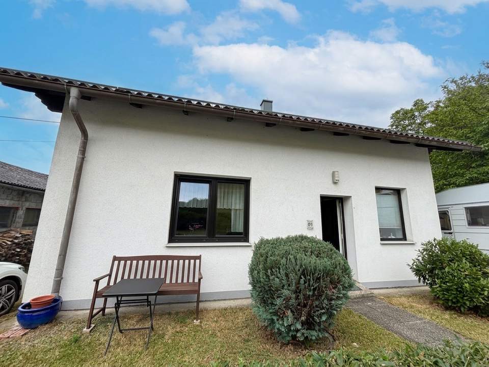 Gemütliches Zuhause mit Gartenidylle und Potenzial