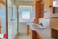 Außergewöhnlich gut erhaltene 3-Zimmer-Wohnung mit Loggia, Panoramablick und TOP-Anbindung