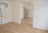 4-Zimmer| Balkon| Loggia| Fußbodenheizung| Wunderschön sanierter Altbau!
