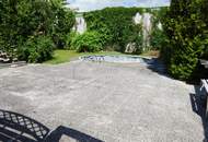 Großzügiges Stockhaus mit Innenhof, Carport, Garten mit Pool!!!