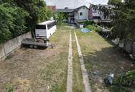 Attraktives Mehrfamilienhaus mit 3 Wohneinheiten auf großem Baugrundstück – 1.300 m² Grund | Bauklasse III | 50 % verbaubar | Zentrumslage