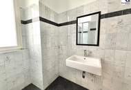 ALTBAUWOHNUNG IM PALAIS ESTERHAZY