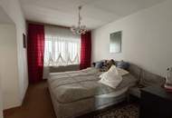 Zweifamilienwohnhaus mit großem Grundstück