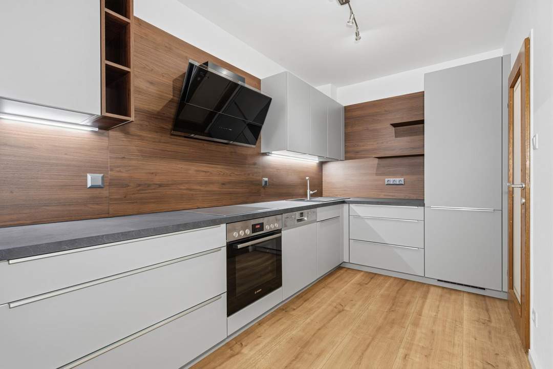 "Neues Jahr, neues Glück – 3 Zimmer mit Loggia Nähe Park“