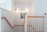 "Exklusives Einfamilienhaus mit Pool!"