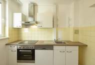 Sollingergasse - sanierungsbedürftiger 2 Zimmer Neubau mit 2 Balkonen