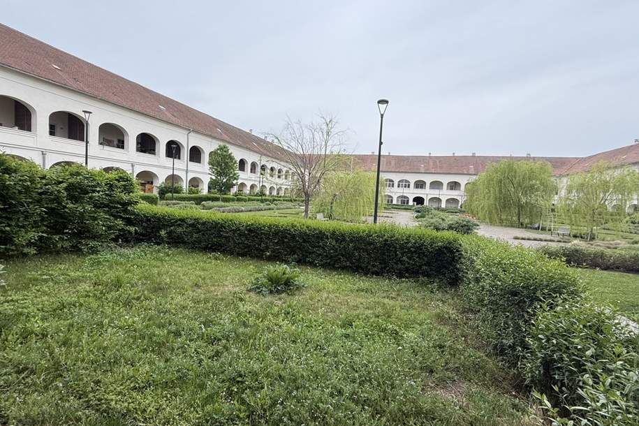Residieren im Schloss! (Haus 1 Top 6), Wohnung-miete, 941,06,€, 7100 Neusiedl am See