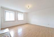 Sympathische 2-Zimmer-Wohnung in einem neu sanierten Haus