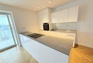 1030! Wunderschöne DG Wohnung mit großer Terrasse Nähe Urania!