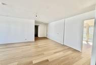 Exklusiv am Wasser: 6-Zimmer-Wohnung mit 45m2 Freifläche in erster Wasserlage