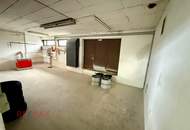 Raum für Wachstum: Lager- und Produktionsfläche mit Büro in Hard