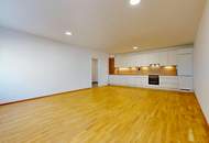 ERSTBEZUG nach Sanierung I 3 Zimmerwohnung im Herzen Klosterneuburgs I Gemeinschaftsgarten I Tischler-Küche mit Siemens Geräten