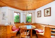 Ein- bis Zweifamilienhaus in zentrumsnaher Lage mit beeindruckendem Bergpanorama!