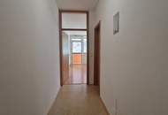 Gemütliche Garconniere mit Loggia und TG-Abstellplatz