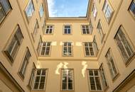 Zentrale Altbauwohnung in Biedermeierhaus nahe Rathaus und Parlament