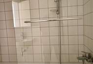 Gemütliche Garconniere: Loggia, Garage & moderne Ausstattung!