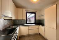 Einfamilienhaus Baujahr 2006 in toller Lage! Völlig unterkellert, Carport, schöner Garten mit Pool!