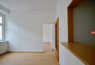 Komfortable Altbau Wohnung im Zentrum