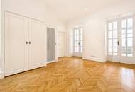 Luxus 4-Zimmer Altbaujuwel beim Schloßquadrat.