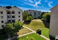 Geräumige 4-Zimmer-Eigentumswohnung mit großem Keller und eigenem Stellplatz!