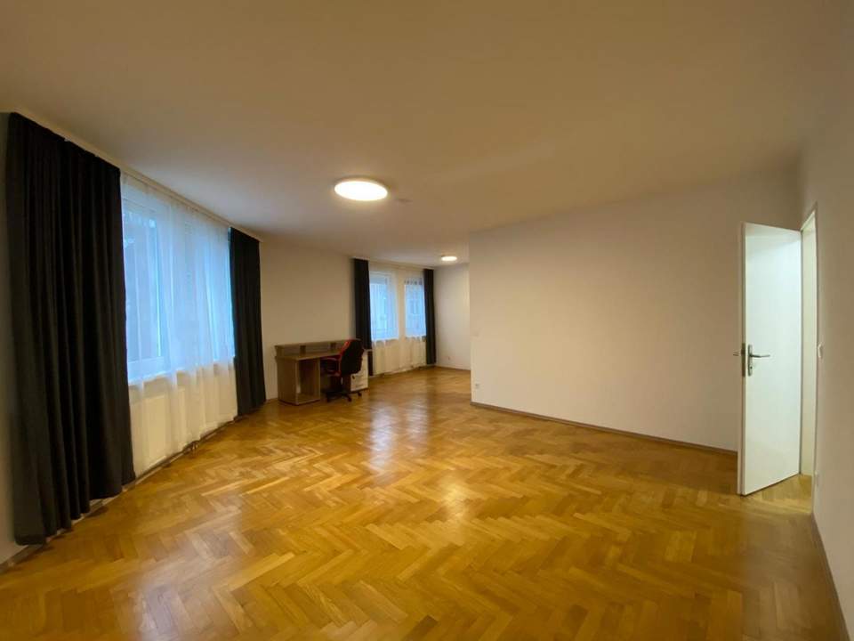 Helle, zentrumsnahe Mietwohnung in Baden!