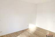 TOPLAGE - RUHELAGE - BALKON: Hofseitige, moderne 2-Zimmerwohnung in Ubahnnähe!