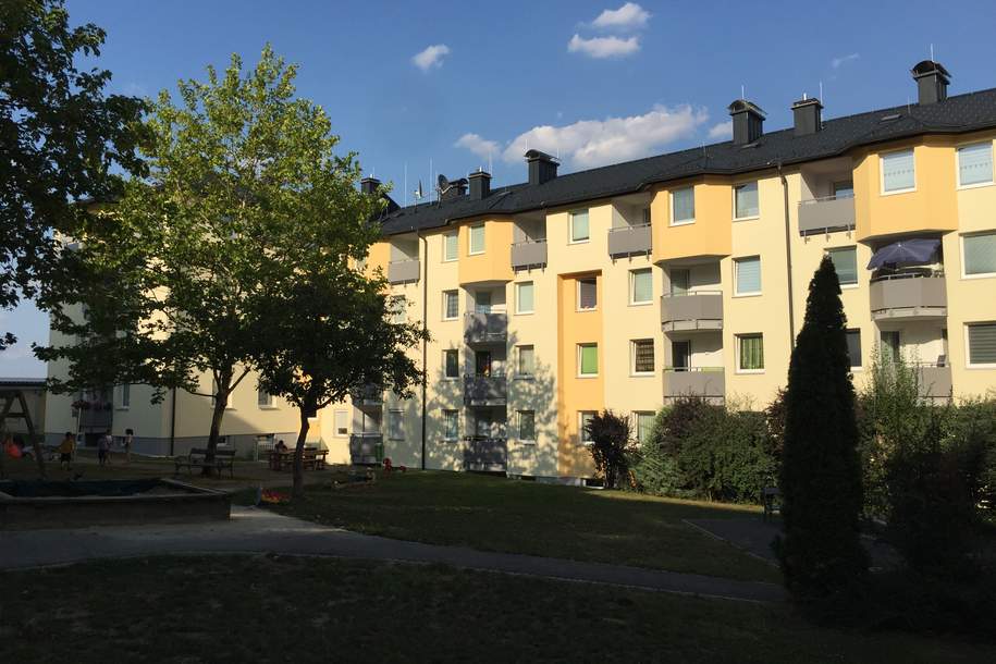 01740 00105/ 3 Zimmer Wohnung mit Aussicht in Amstetten, Wohnung-miete, 698,00,€, 3300 Amstetten