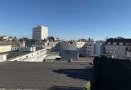 Großzügige Dachgeschoßwohnung mit ruhiger Südterrasse und Klimaanlage