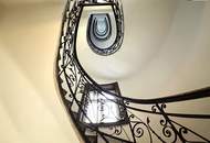 Sichern Sie sich ein Stück Wiener Eleganz: Vermietete Wohnung bis 2028 – Exklusive Rendite und modern saniert!