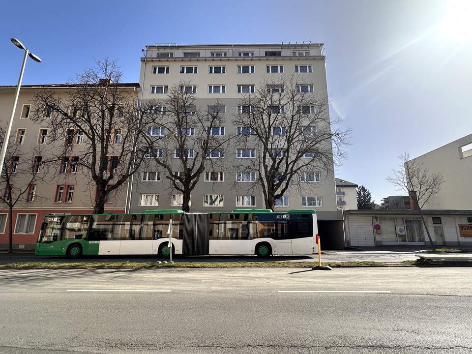 ~ Befristet vermietete, provisionsfreie 2-Zimmer Wohnung mit Balkon ~