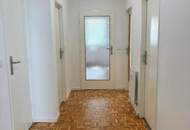 "HEREINspaziert! – 2 Zimmerwohnung &amp; LOGGIA“