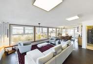 Sonniges Seehaus in Maria Wörth: Zwei Wohneinheiten mit rundum Seeblick + Gartenidylle