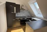 Wunderschöne 4 Zimmer Dachgeschosswohnung mit 42m² Terrasse - UNBEFRISTET
