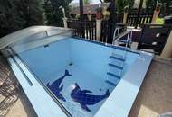 SOMMERAKTION in Ungarn bei der Österreichischen Grenze! Urlaubsfeeling im Alltag! Wunderschöner, uneinsehbarer, großzügiger Garten | mit Pool | mit Terrasse, 2 Carports und Brunnen! | niedrige Betriebskosten | perfekte Raumaufteilung |